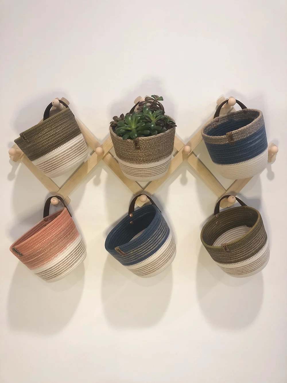 Home Decor - Windseeker