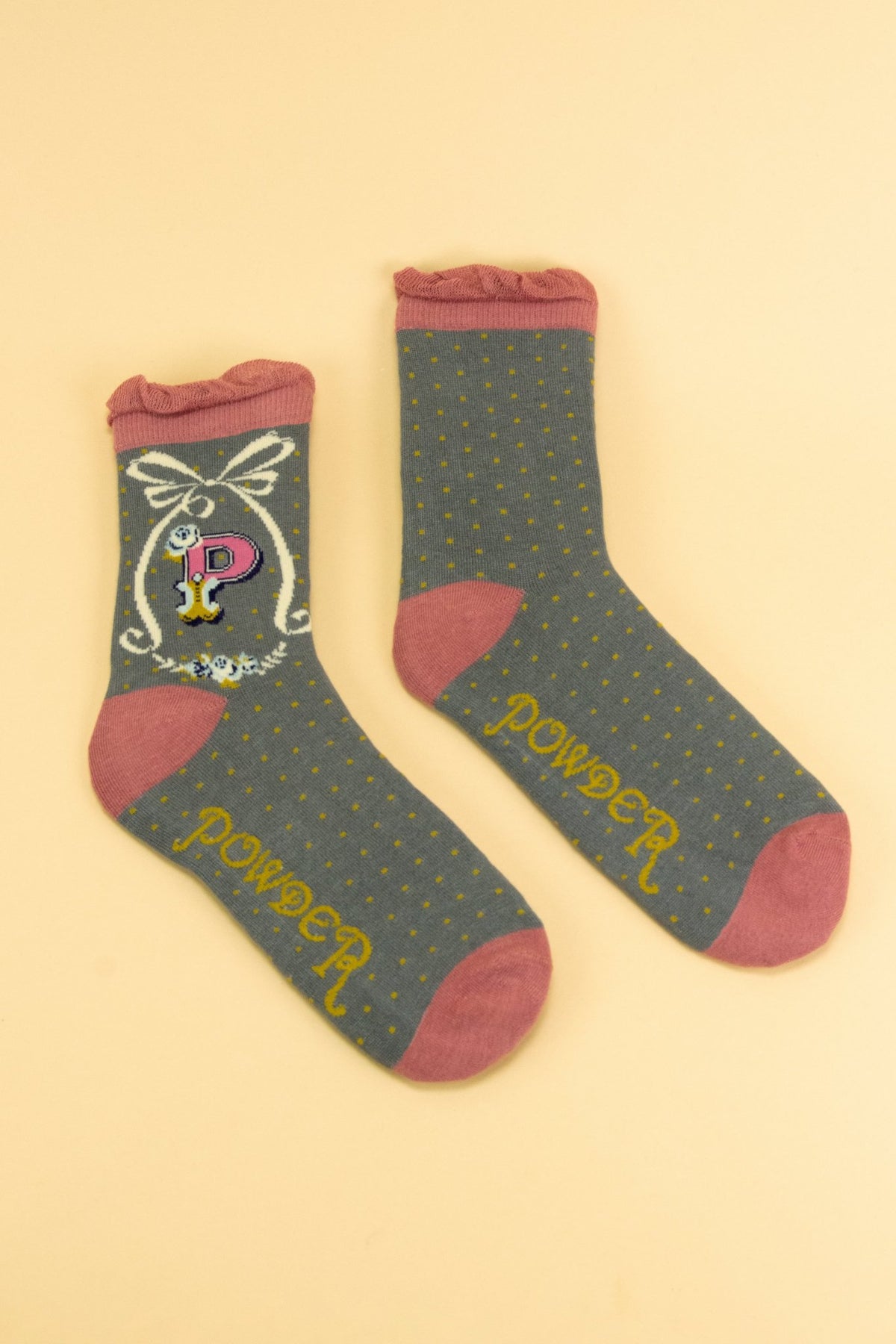 Women Letter Ankle Socks - P