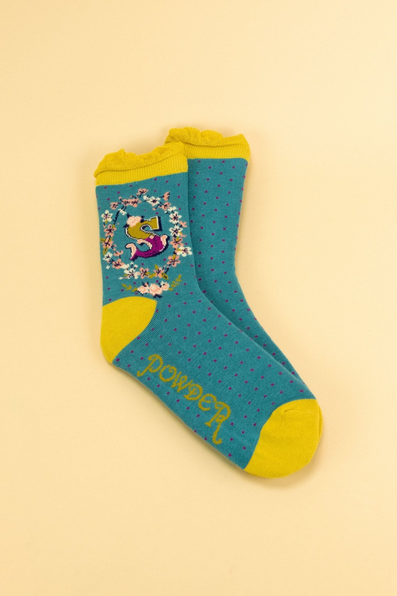 Women Letter Ankle Socks - S
