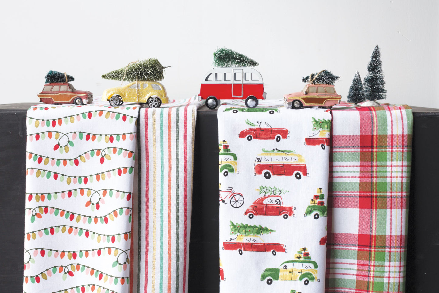 Holiday Cars Dishtowels Set