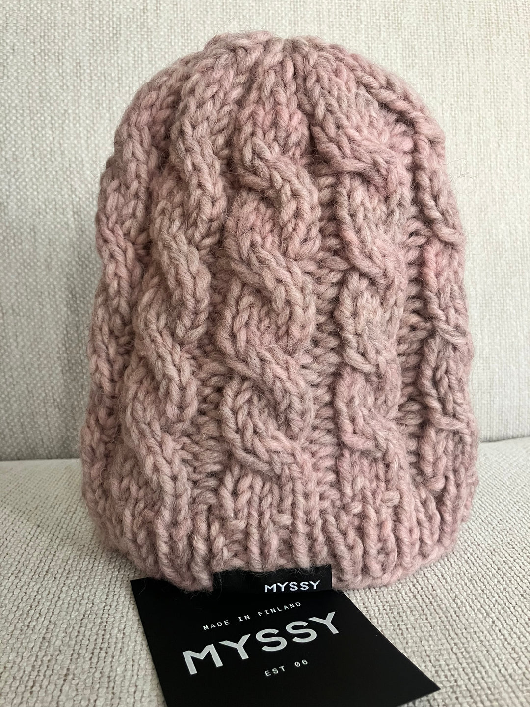 Kable Knit Beanie - Kaiku Orvokki