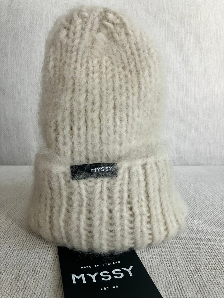 Bonnet - Kyrö Taaveli