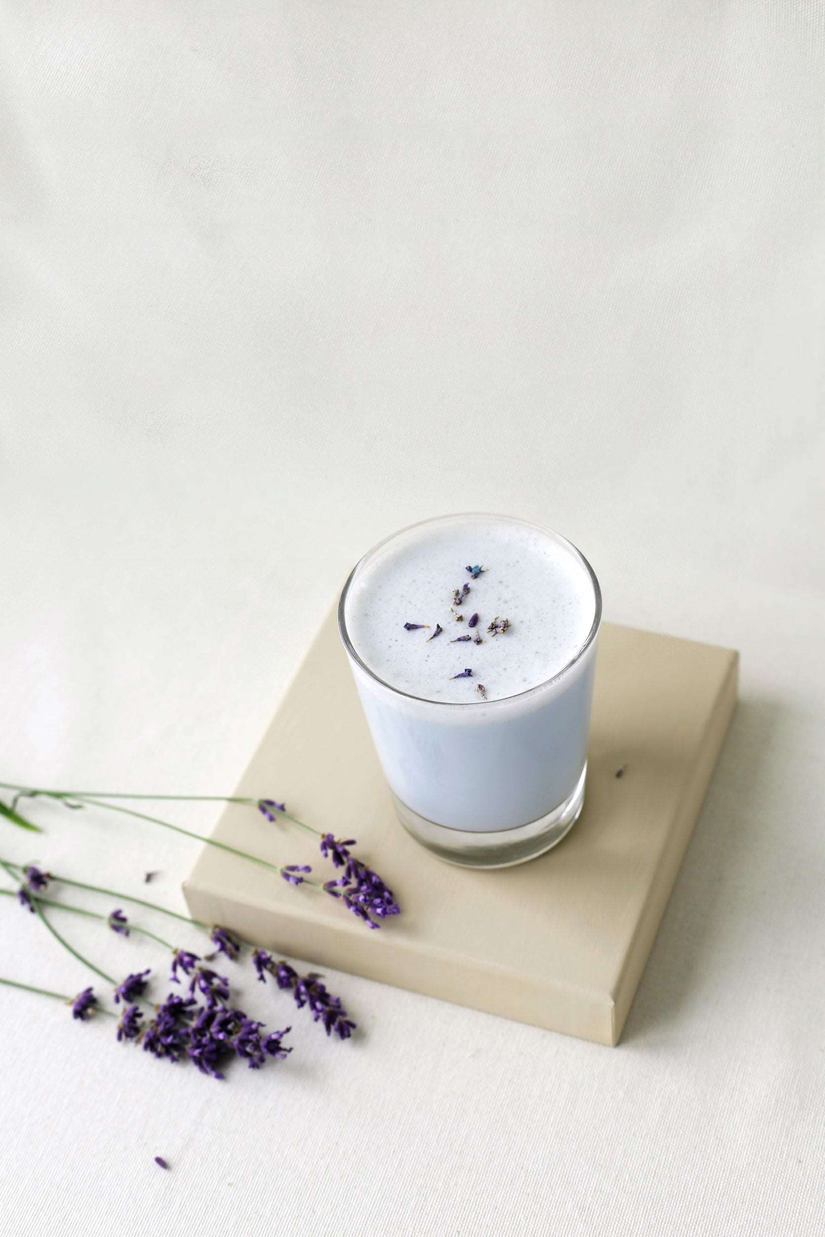 Blue Lavender Latte Blend Blume