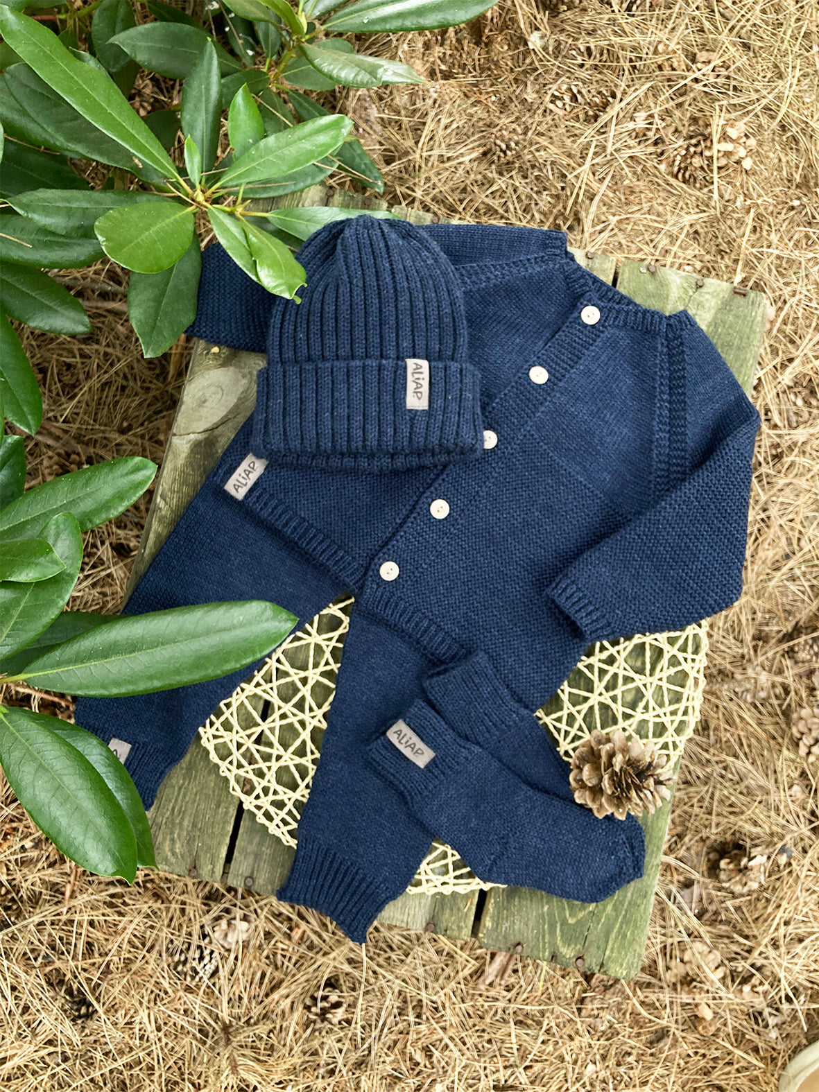 Baby Merino Wool Cardigan - Navy / 9 months