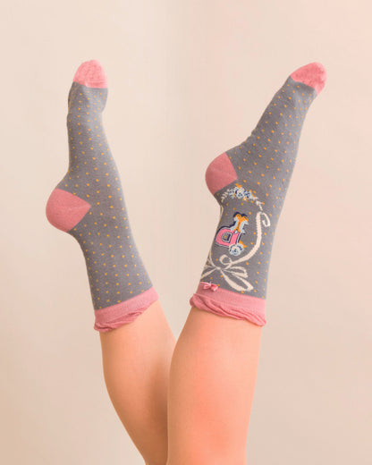 Women Letter Ankle Socks - P
