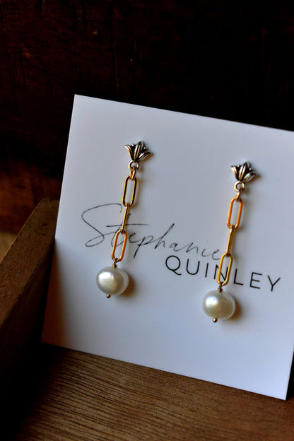 Lady Pearl Earrings