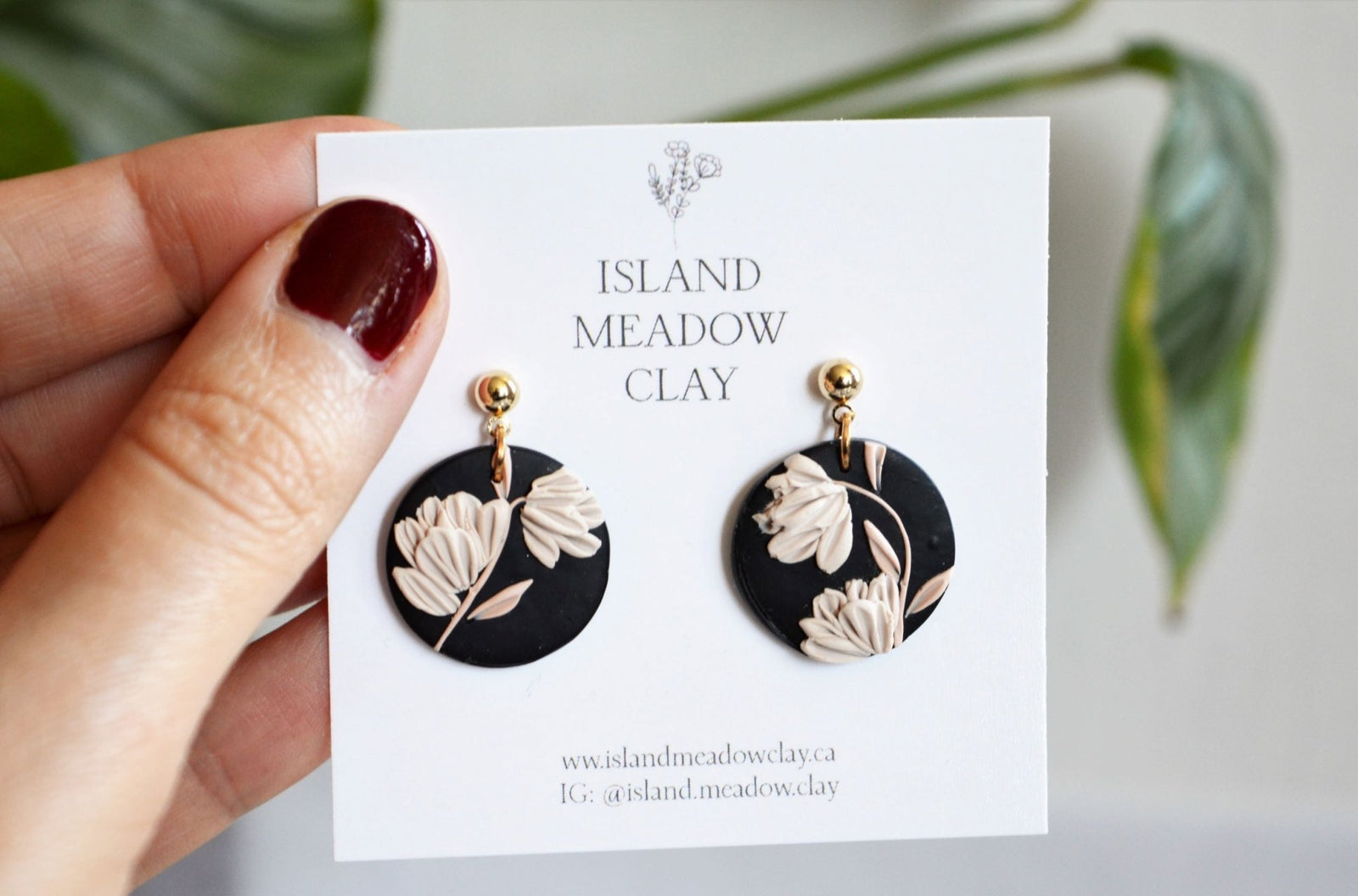 Mini Floral Clay Earrings - Guinness