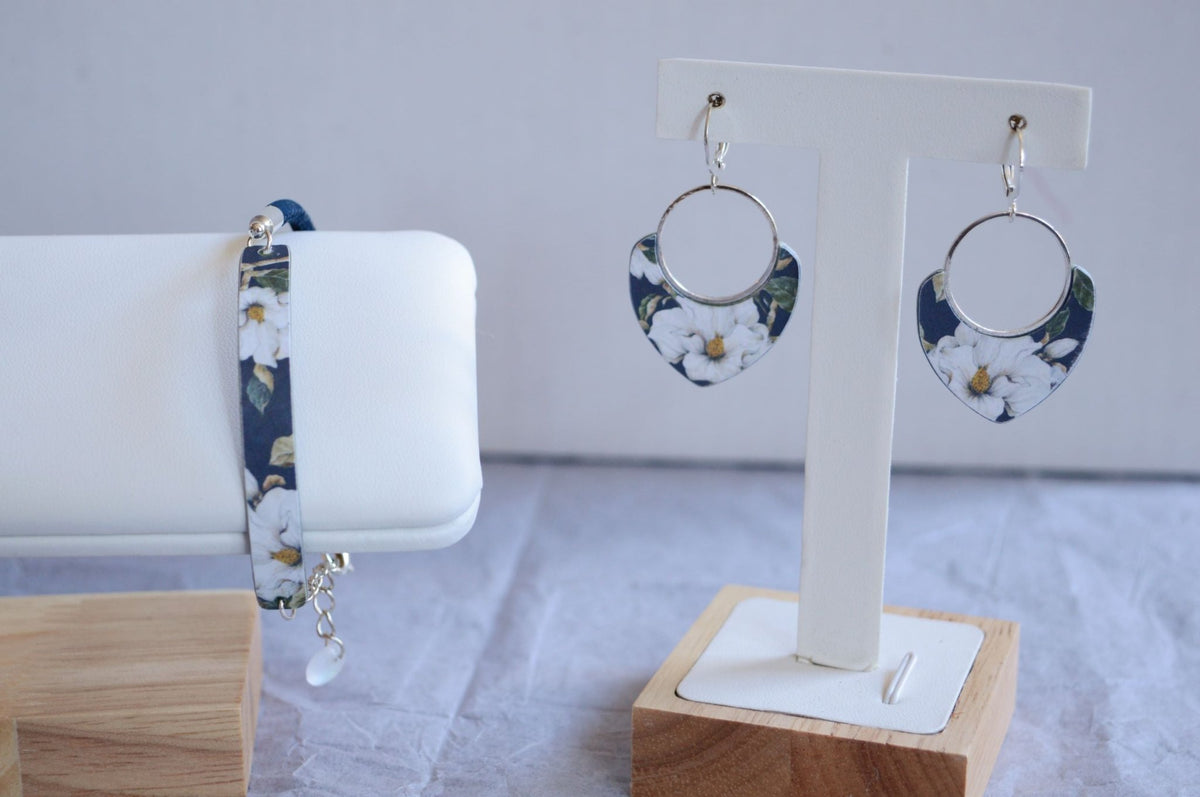 Paper Based Bracelet - Blue