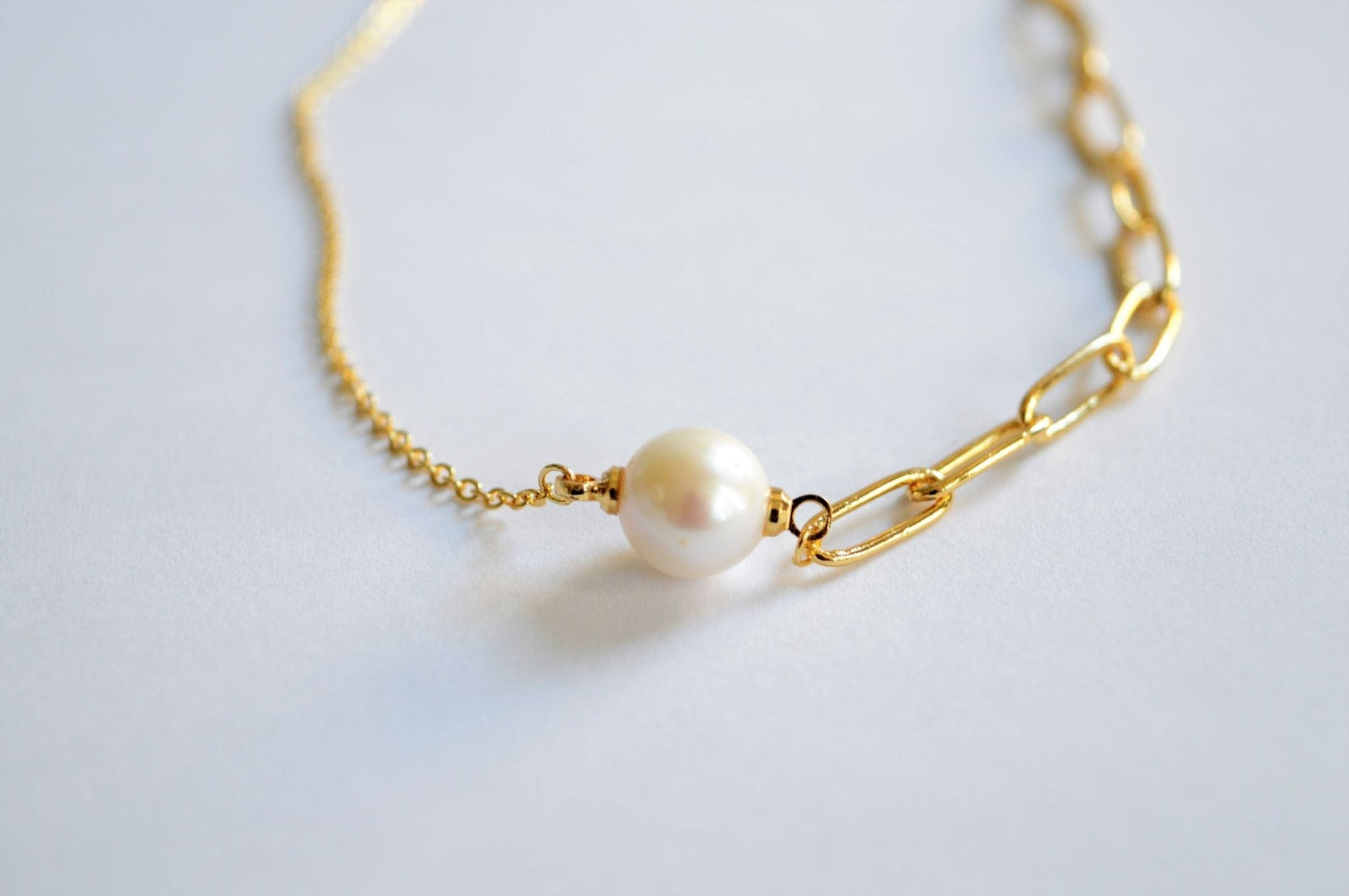 Pearl Necklace - Vivian Gold
