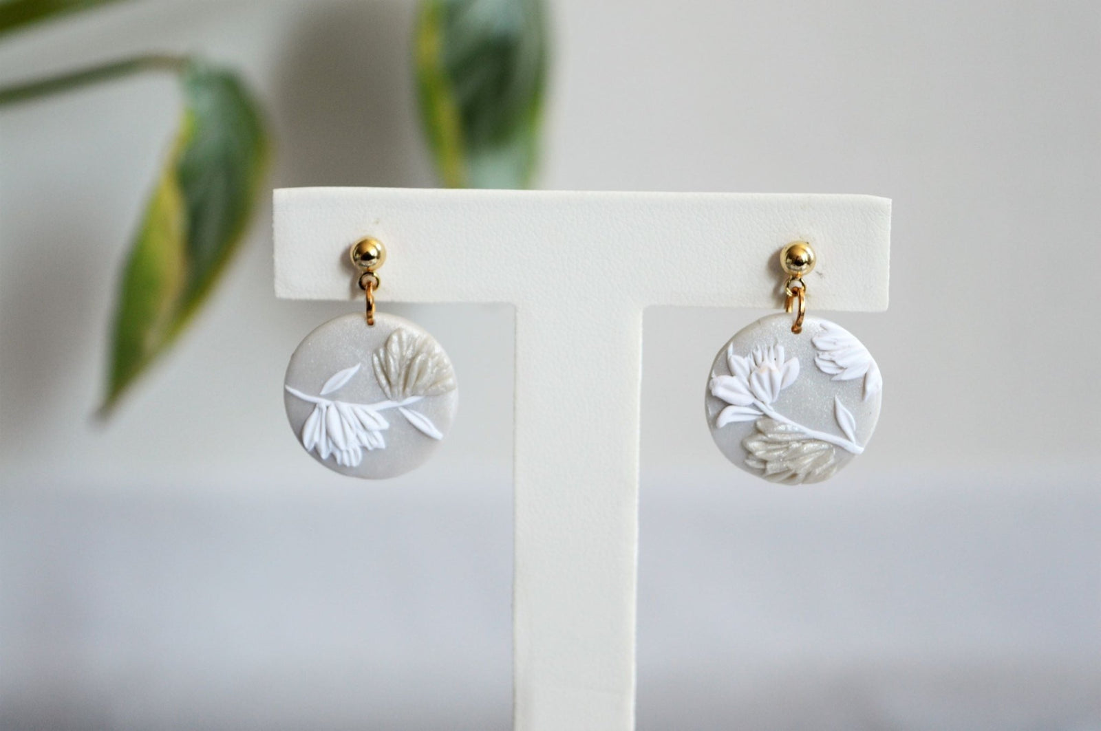 Mini Floral Clay Earrings - Snow Queen