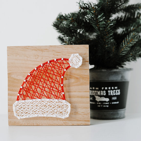 Small String Art Kit - Santa Hat Knot Really Art