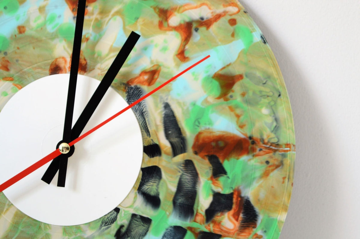 Vinyl Clock - Chameleon