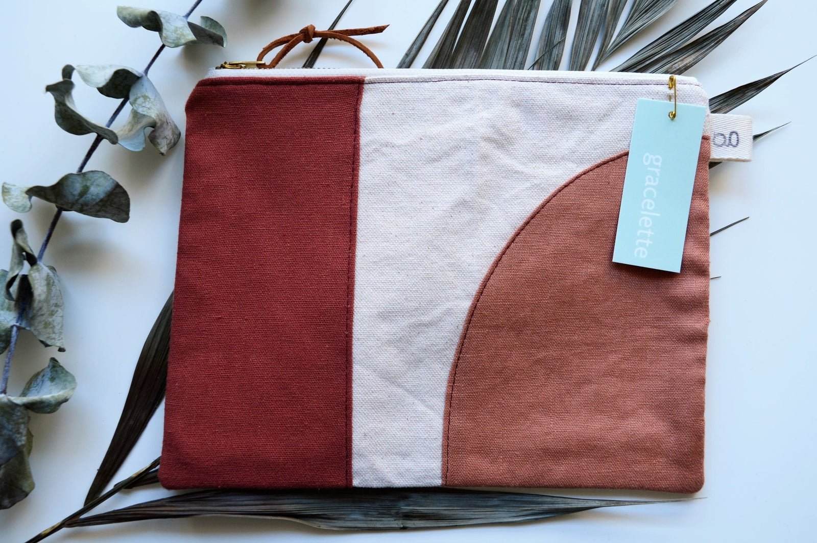Pouch - Red