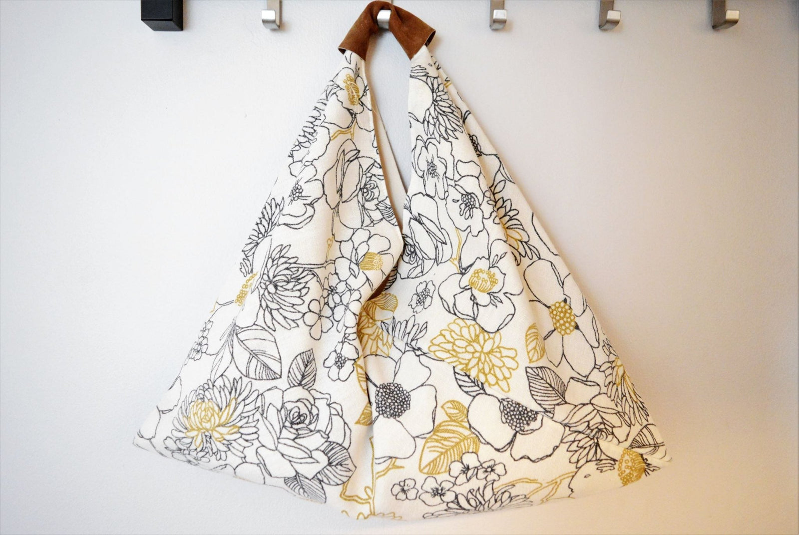 Triangle Bag - Spring
