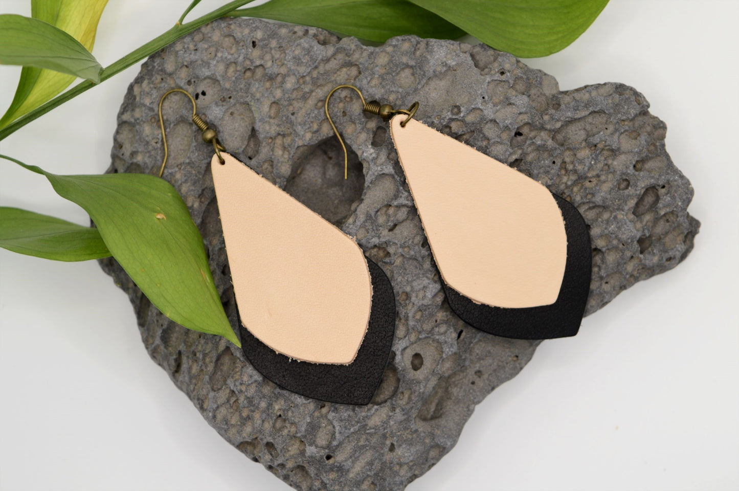 Leather Earrings - Black Springbok Craft Co