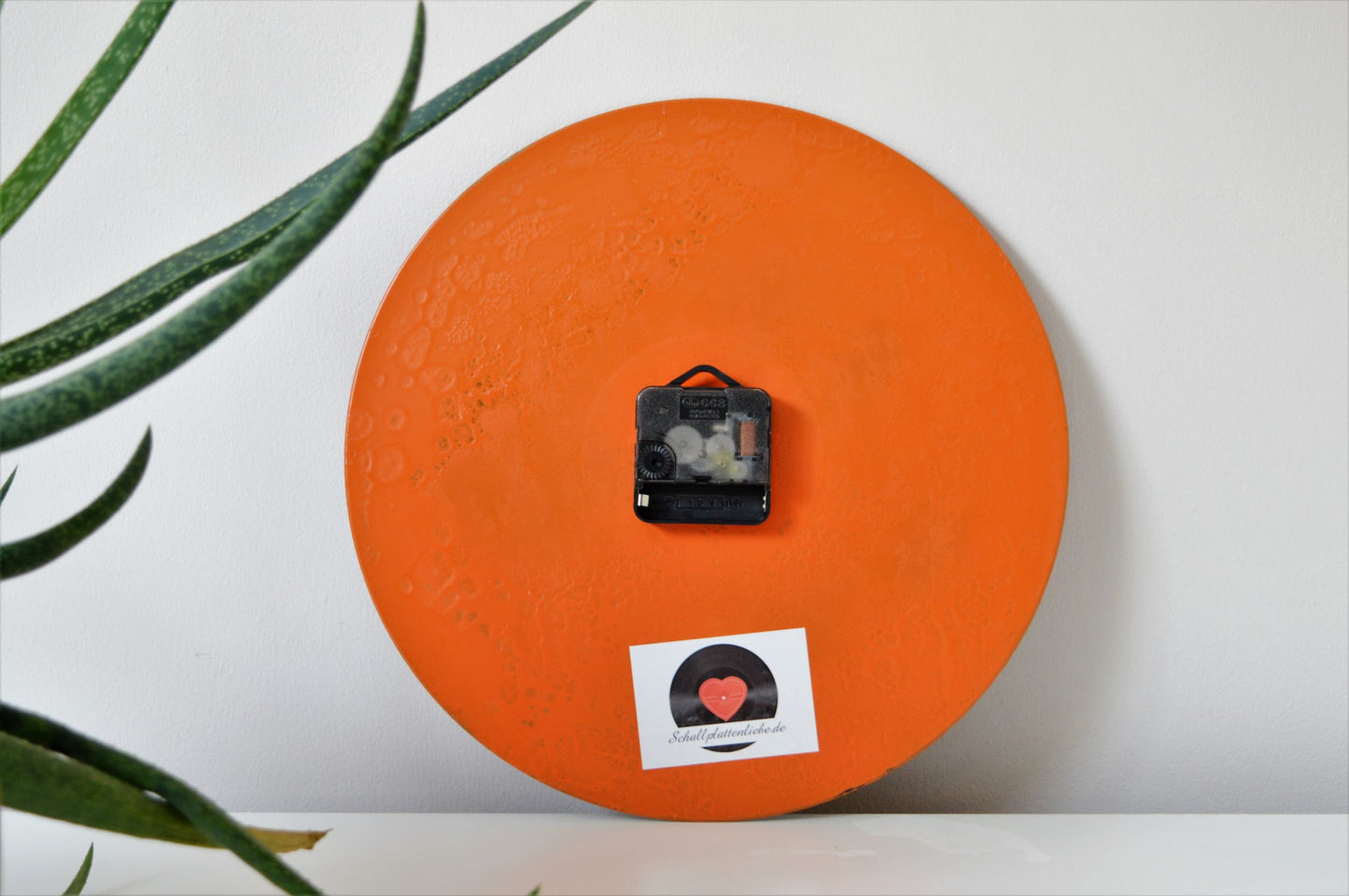 Vinyl Clock - Neon Lights Schallplattenliebe