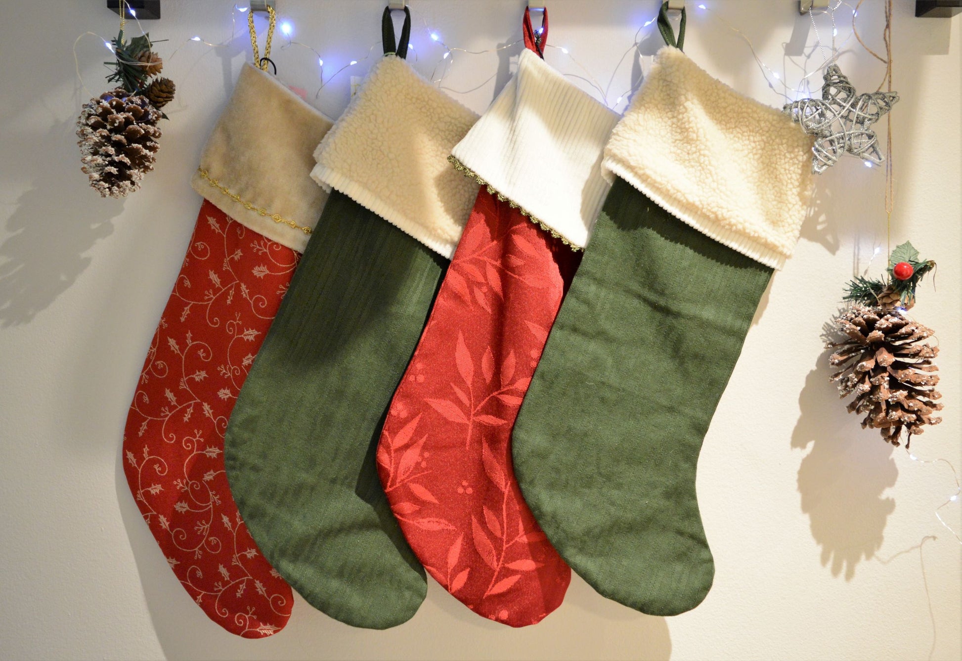 Holiday Stockings - Green Izzy's Imperfect Items